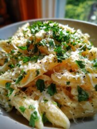 Creamy Garlic Parmesan Pasta