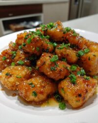 crispy honey garlic salmon bites