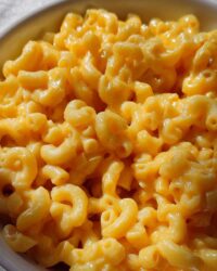 homemade mac and cheese